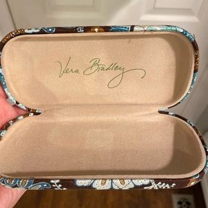 Bag and glasses case matching.